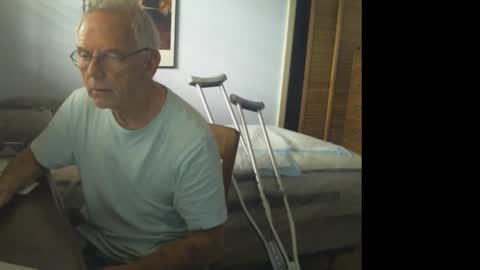 Roy online show from February 20, 6:52 pm