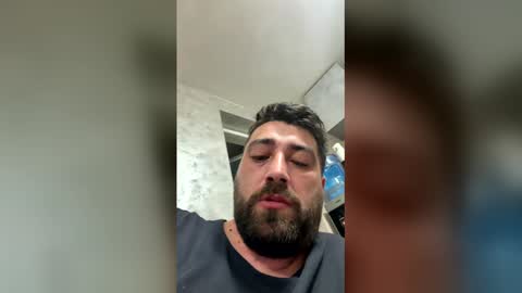 Snapshot of guliverreal chatting on May 3, 7:53 pm guliverreal online show from May 3, 7:53 pm