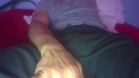 Snapshot of gunishment chatting on January 25, 4:35 pm gunishment online show from January 25, 4:35 pm