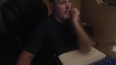 Snapshot of gunslinger0609 chatting on June 16, 4:04 am Gunslinger0609 online show from June 16, 4:04 am