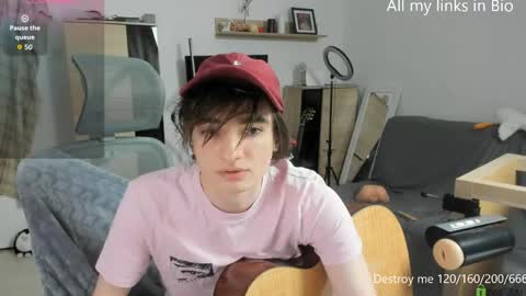 Snapshot of guntermeiner chatting on May 22, 8:14 pm Gunter online show from May 22, 8:14 pm