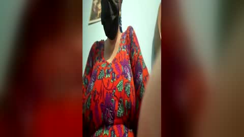 Snapshot of gurleen_kaur69 chatting on July 1, 10:06 am gurleen_kaur69 online show from July 1, 10:06 am