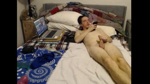 Snapshot of gurthychub chatting on December 10, 8:30 am Gunther online show from December 10, 8:30 am