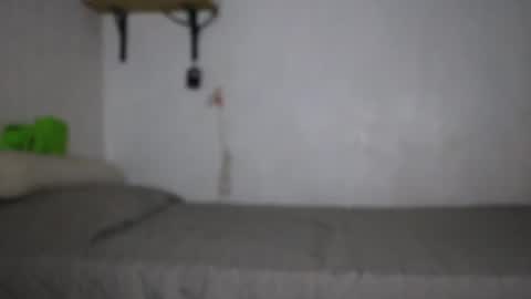 Snapshot of guss6969868792 chatting on May 24, 3:11 am guss6969868792 online show from May 24, 3:11 am