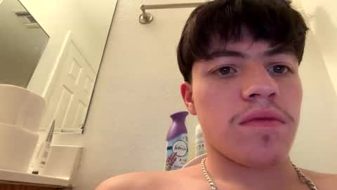 gustavog79 online show from October 5, 10:02 am