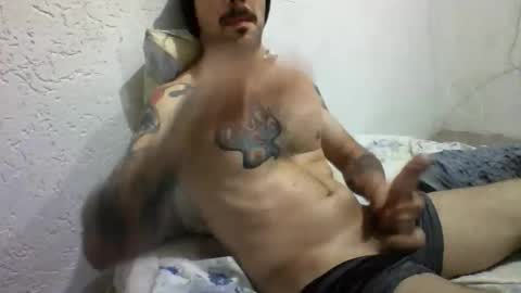 Snapshot of gustavyuri chatting on September 27, 5:45 am Gustav online show from September 27, 5:45 am