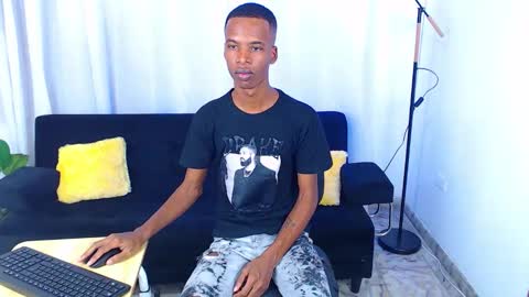 Gusty online show from February 20, 9:48 pm