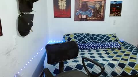 Guts online show from February 19, 5:06 pm