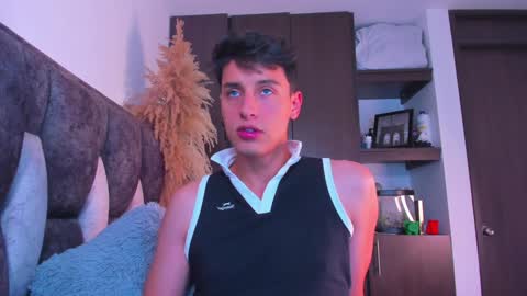 Gabriel online show from January 9, 12:35 am