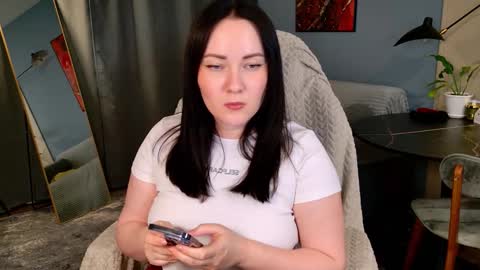 Snapshot of gwen_lady chatting on March 24, 5:51 pm Sweety Kitty online show from March 24, 5:51 pm