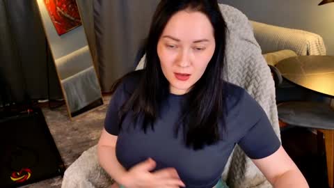 Snapshot of gwen_lady chatting on April 26, 4:59 pm Sweety Kitty online show from April 26, 4:59 pm