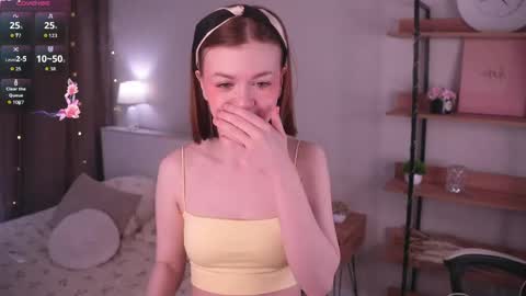 Snapshot of gwendatortoriello chatting on May 10, 11:04 am Hello everyone Im May online show from May 10, 11:04 am