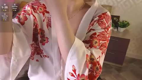 Lisa online show from December 16, 1:21 am