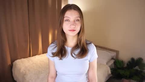 Molly online show from March 5, 5:14 am