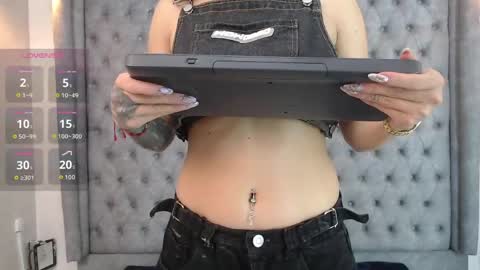 Gyal Smith online show from May 2, 3:00 am