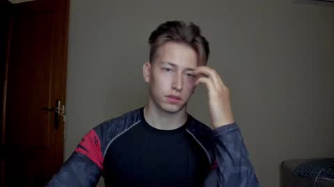 Oliver online show from February 6, 11:04 pm