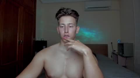 Oliver online show from March 10, 6:45 pm