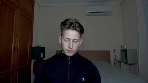 Oliver online show from March 12, 7:59 pm