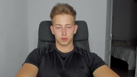 Oliver online show from October 1, 10:38 pm