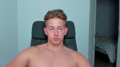 Oliver online show from October 2, 11:01 pm