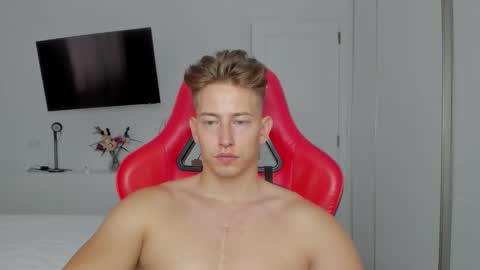 Oliver online show from October 8, 1:09 pm