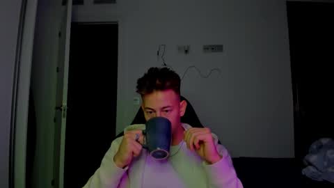 Oliver online show from February 2, 7:12 pm