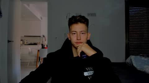 Oliver online show from February 26, 1:54 pm