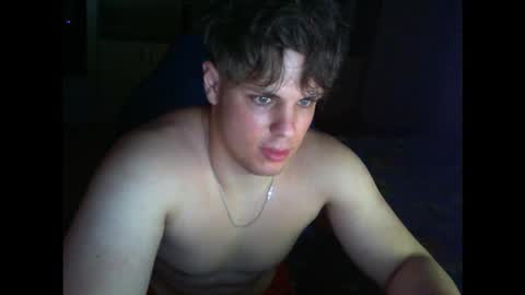 Snapshot of gymguy0505 chatting on January 11, 1:43 am gymguy0505 online show from January 11, 1:43 am