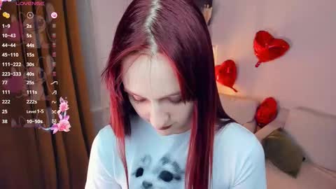 Snapshot of h0lyangel chatting on February 18, 6:48 pm Kelly Lilly online show from February 18, 6:48 pm