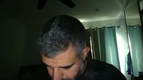 Snapshot of h0nest84 chatting on January 6, 4:21 pm h0nest84 online show from January 6, 4:21 pm