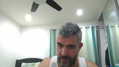 Snapshot of h0nest84 chatting on January 12, 1:44 am h0nest84 online show from January 12, 1:44 am