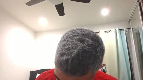 Snapshot of h0nest84 chatting on February 7, 6:06 am h0nest84 online show from February 7, 6:06 am