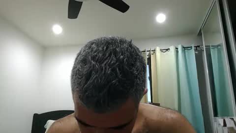 Snapshot of h0nest84 chatting on February 9, 1:31 am h0nest84 online show from February 9, 1:31 am