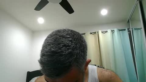 Snapshot of h0nest84 chatting on March 2, 5:08 am h0nest84 online show from March 2, 5:08 am