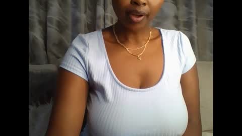 Snapshot of h_o_t_goddess chatting on January 16, 8:43 am h_o_t_goddess online show from January 16, 8:43 am