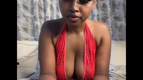 Snapshot of h_o_t_goddess chatting on November 6, 3:29 am h_o_t_goddess online show from November 6, 3:29 am