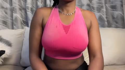 Snapshot of h_o_t_goddess chatting on July 14, 4:39 am h_o_t_goddess online show from July 14, 4:39 am
