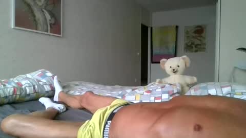 Snapshot of haarlemseboy chatting on October 12, 12:59 pm Rob online show from October 12, 12:59 pm