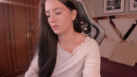 haathorx online show from October 18, 3:02 pm