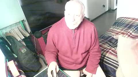 hacknoob62 online show from January 11, 9:58 am