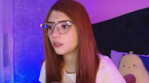 Snapshot of hada_blue_ chatting on April 30, 8:57 pm hada online show from April 30, 8:57 pm