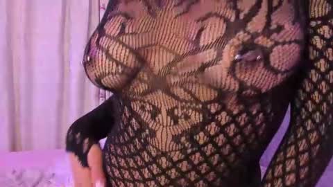 Snapshot of hadaa_ chatting on July 15, 11:43 pm Hada online show from July 15, 11:43 pm