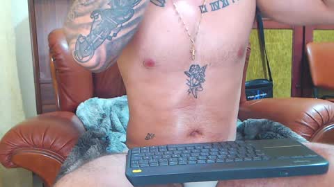 Snapshot of hades_carter chatting on January 7, 11:03 pm Hades online show from January 7, 11:03 pm