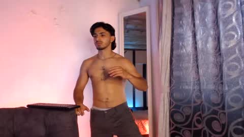 Snapshot of hadez_69 chatting on July 15, 3:50 pm HADEZ online show from July 15, 3:50 pm