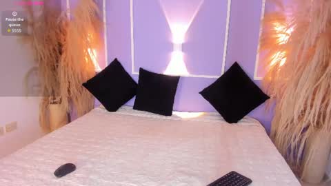 Snapshot of haileyconnors_ chatting on June 20, 12:19 pm HAILEY online show from June 20, 12:19 pm