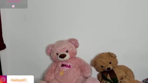 Hailey online show from February 8, 12:58 am