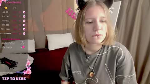 Hailey online show from March 1, 3:10 am