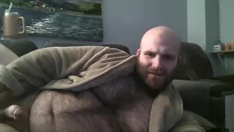 Snapshot of hairiestbear chatting on March 8, 7:27 am Hairiest Bear online show from March 8, 7:27 am
