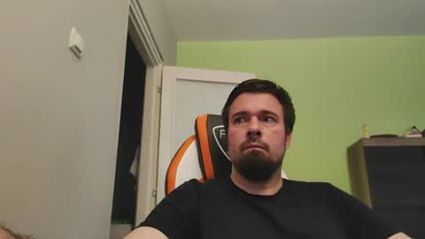 hairy_guy007 online show from June 27, 5:34 am