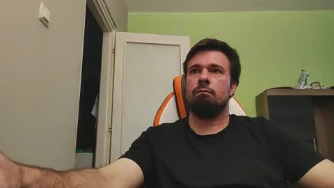 hairy_guy007 online show from July 1, 5:56 pm